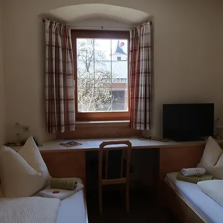 Hotel Garni Loewen Silz