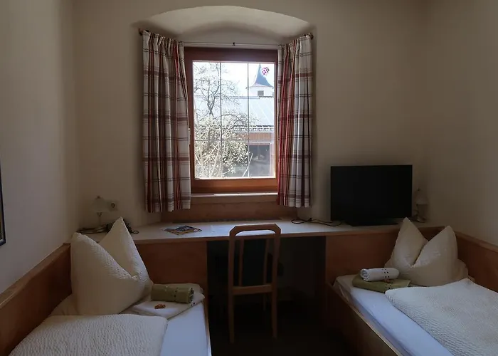 Hotel Garni Loewen Silz