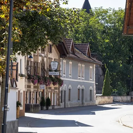 Hotel Garni Löwen 2*