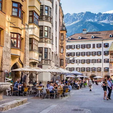 Hotel Garni Loewen 2*