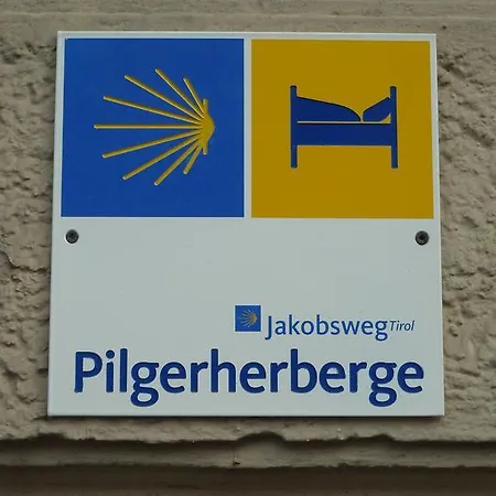 Hotel Garni Löwen 2*