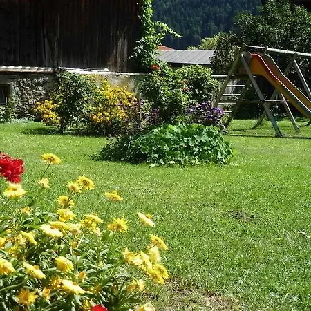 Garni Löwen 2*